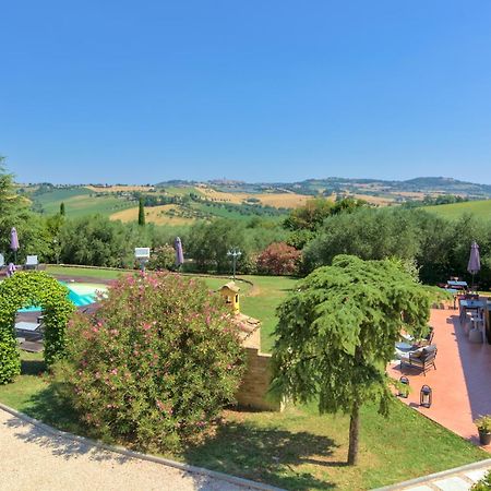 Villa Morro Suites Morrovalle Bagian luar foto
